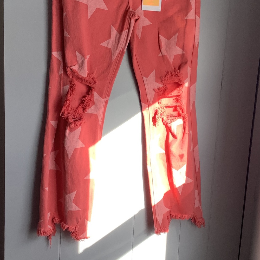 Risen Coral Star Distressed Women Jeans - Picture 2 of 4